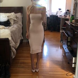 OhPolly size 2 stretch dress